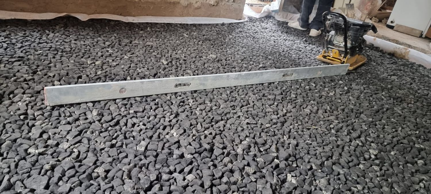 Geocell foam glass insulation compacted & levelled