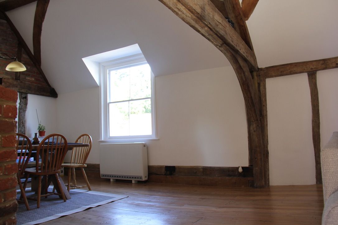 Floor and lime plaster completed