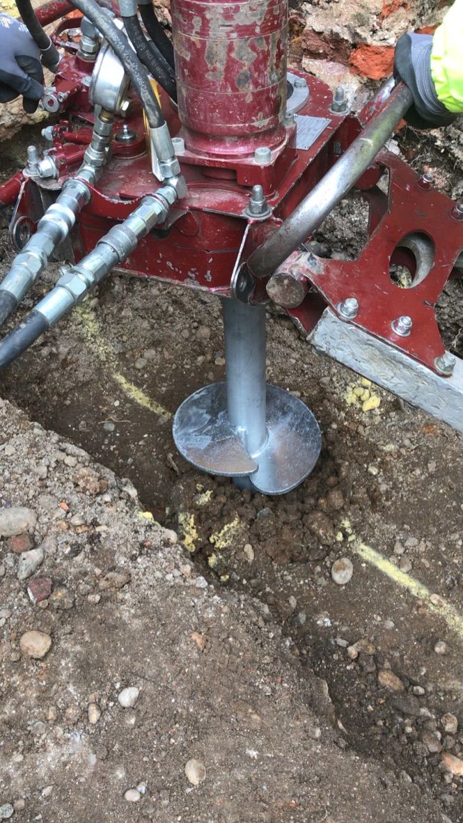 Helical screw pile foundation