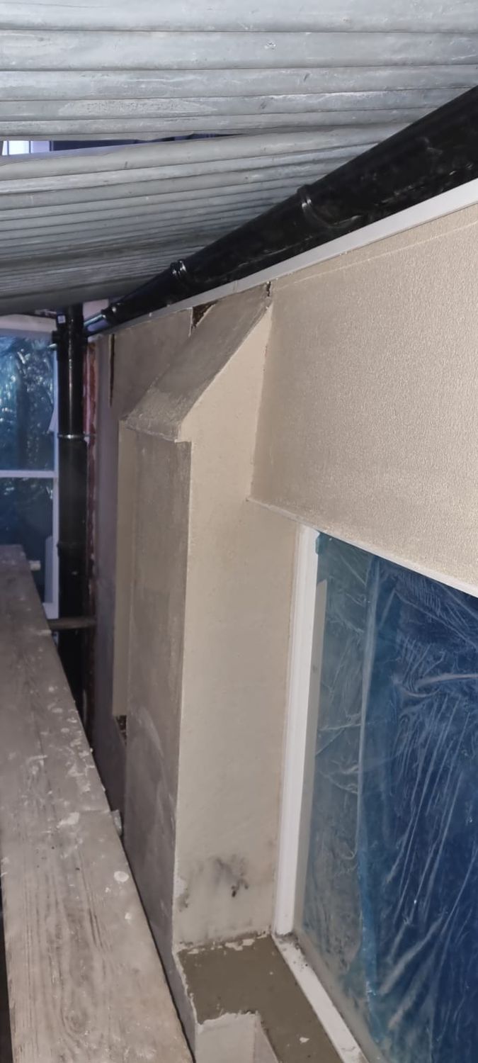 Application of Baumit MC 55 lime base coat
