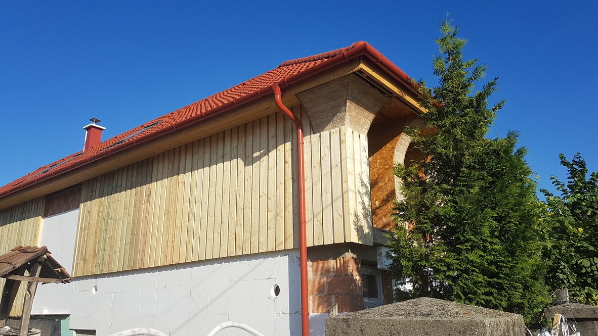 Building the first hempcrete house in West Hungary - wetcast, with the help of a good friend, Will Stanwix, the 'hempcrete guy'